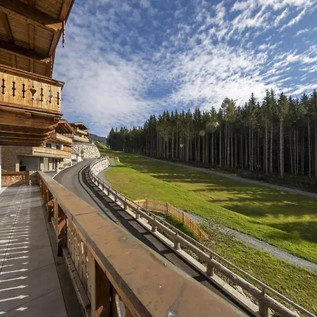 Nationalpark Kreuzkogel 펜션 *